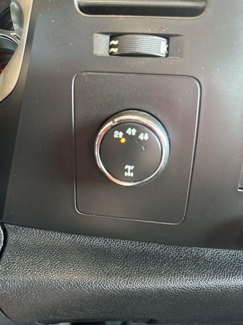 Chevrolet Silverado 2500HD  2013