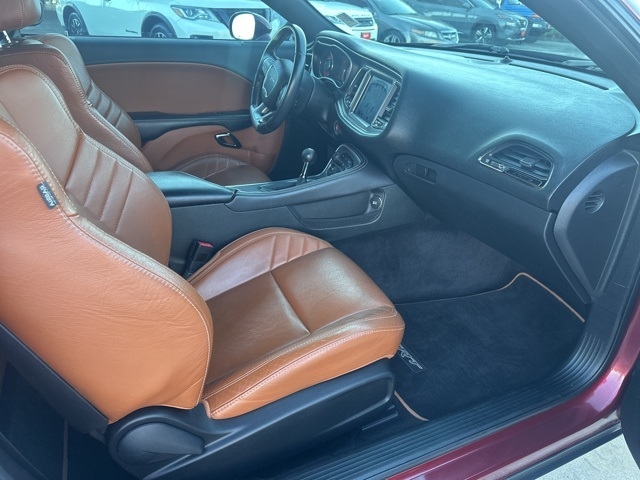 Dodge Challenger  2017