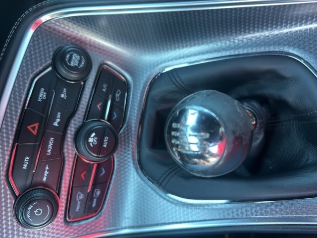 Dodge Challenger  2017