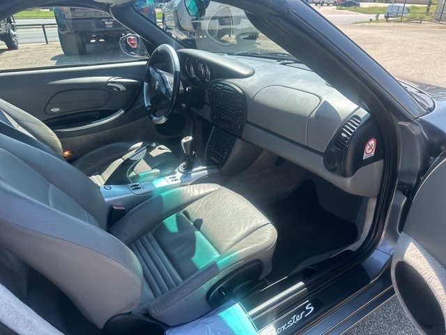 Porsche Boxster  2002