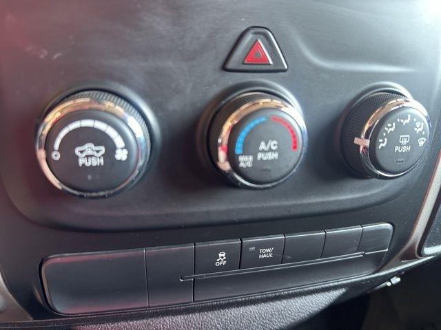 RAM 1500 Classic  2019