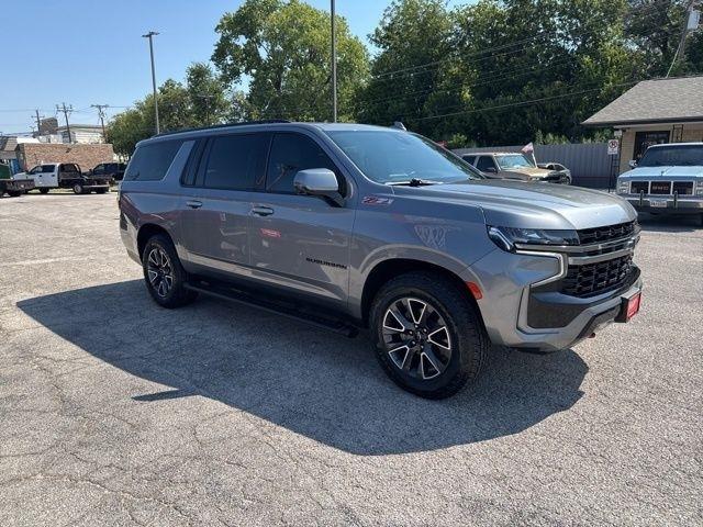 Chevrolet Suburban  2022