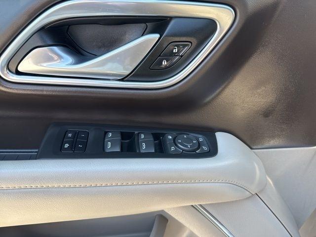 Chevrolet Suburban  2022