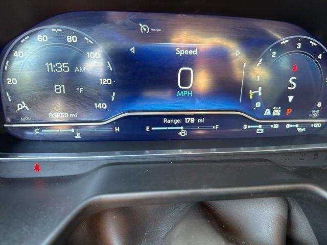 Chevrolet Suburban  2022