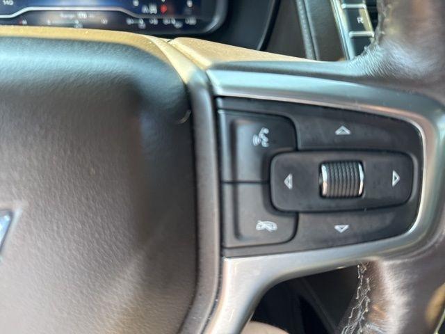 Chevrolet Suburban  2022