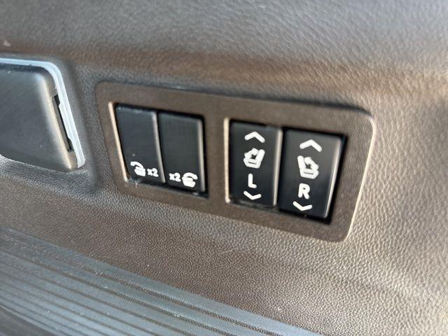 Chevrolet Suburban  2022