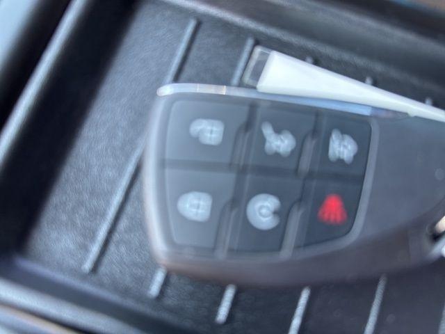 Chevrolet Suburban  2022