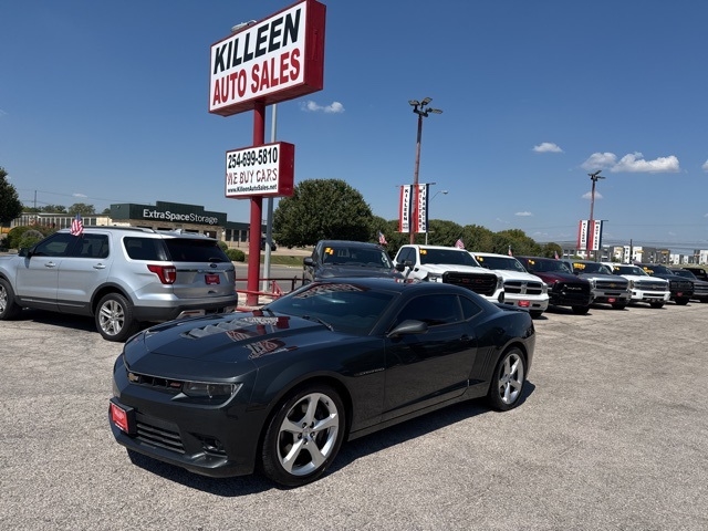 2015 Chevrolet Camaro SS photo 2