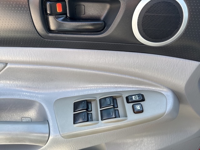 2009 Toyota Tacoma Base photo 29