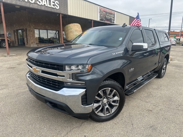 2019 Chevrolet Silverado 1500 LT photo 2