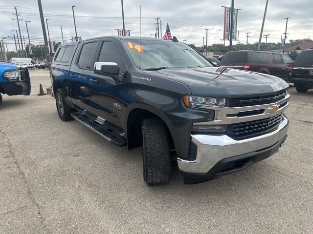 2019 Chevrolet Silverado 1500 LT photo 4