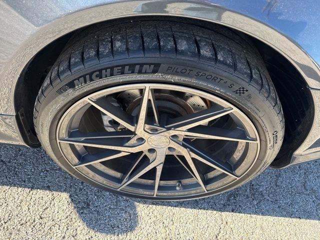 Mercedes-Benz SL-Class  2009