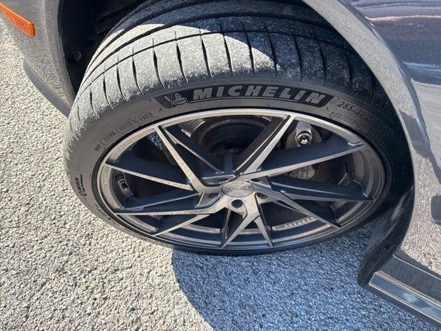 Mercedes-Benz SL-Class  2009