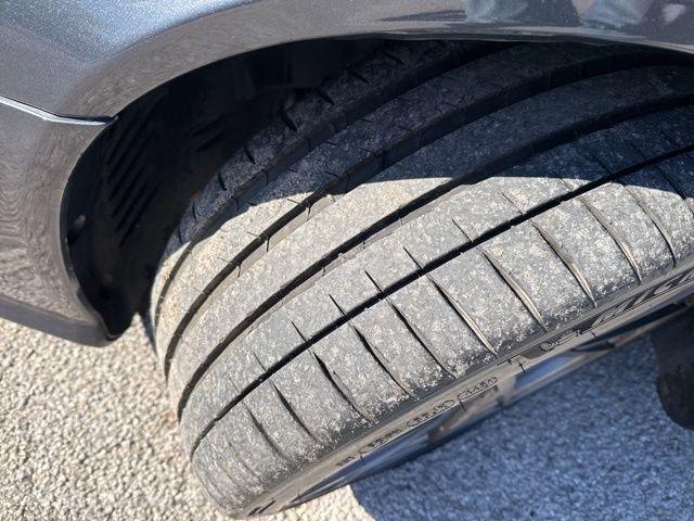 Mercedes-Benz SL-Class  2009