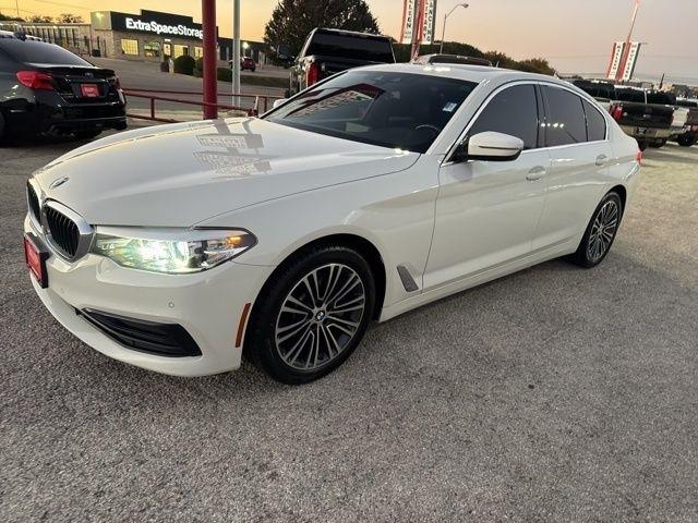 BMW 5 Series  2019