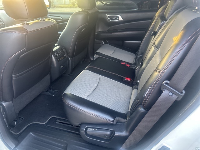 Nissan Pathfinder  2020