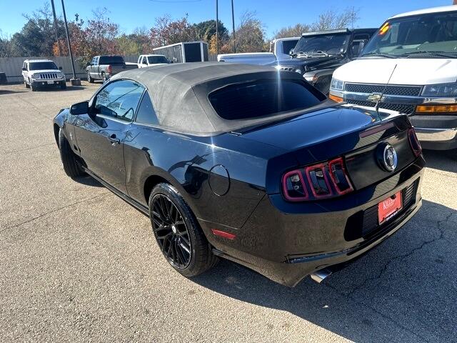 Ford Mustang  2014