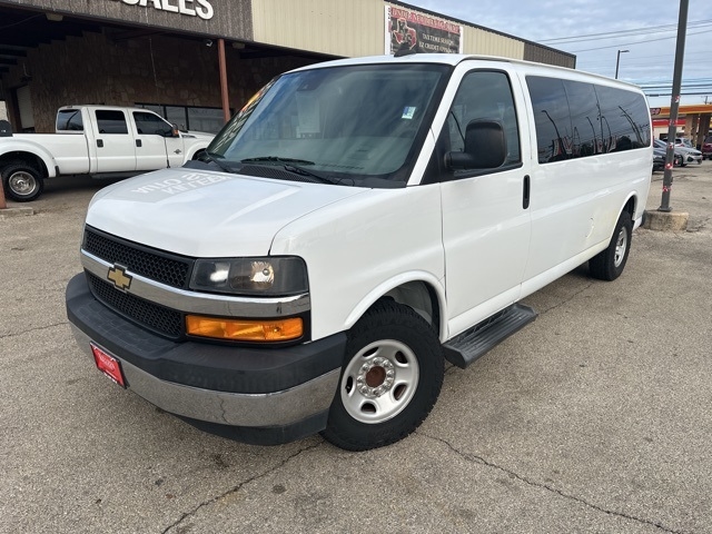 Chevrolet Express Passenger  2019