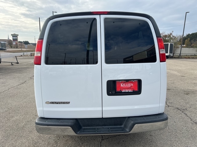 Chevrolet Express Passenger  2019