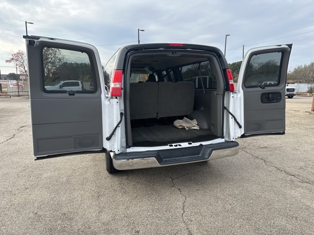 Chevrolet Express Passenger  2019