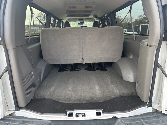Chevrolet Express Passenger  2019