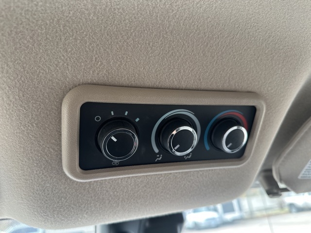 Chevrolet Express Passenger  2019