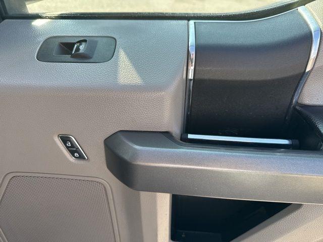 Ford Super Duty F-250 SRW  2017