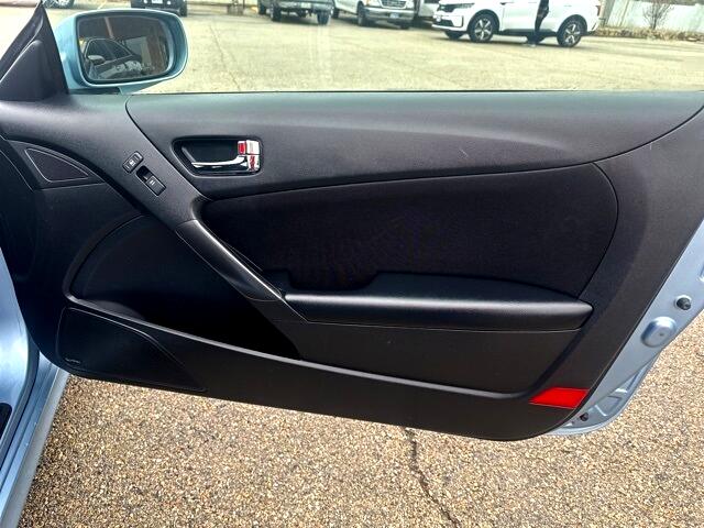 Hyundai Genesis Coupe  2011