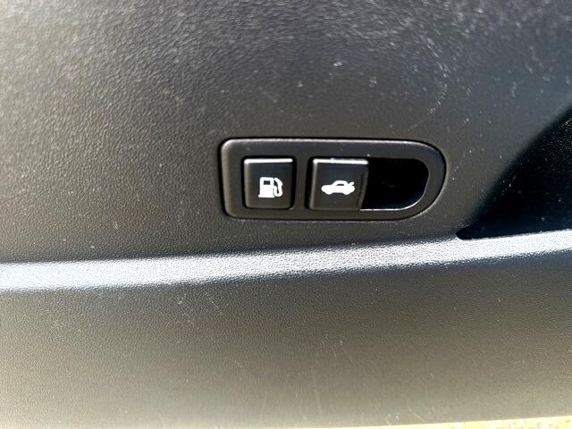 Hyundai Genesis Coupe  2011