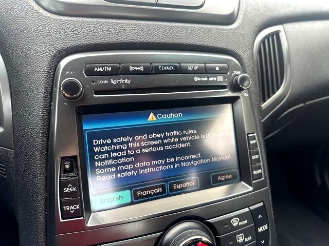 Hyundai Genesis Coupe  2011