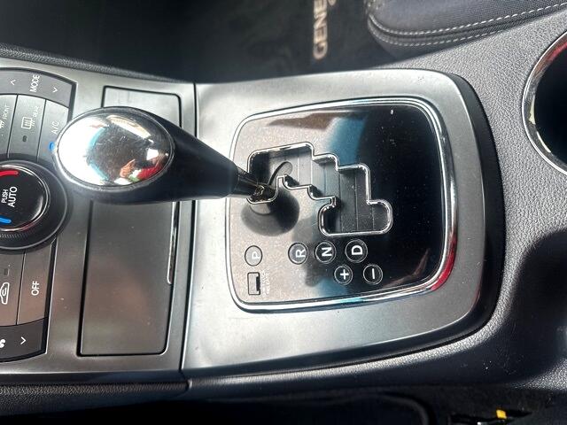 Hyundai Genesis Coupe  2011