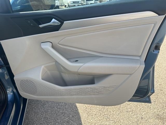 Volkswagen Jetta  2019