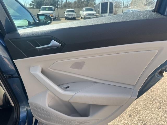 Volkswagen Jetta  2019