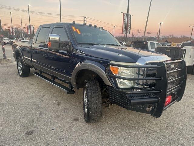 Ford Super Duty F-350 SRW  2011