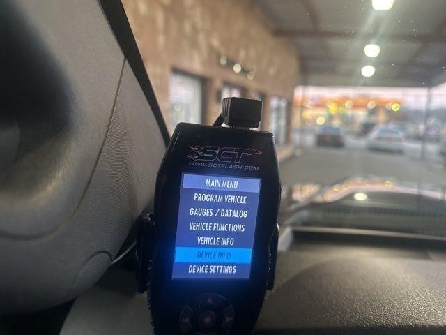 Ford Super Duty F-350 SRW  2011