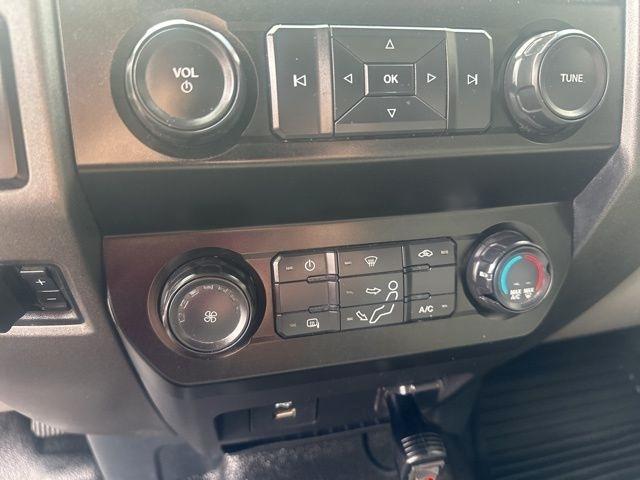 Ford Super Duty F-250 SRW  2022