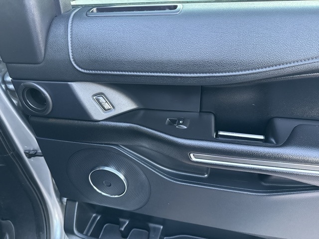 Ford Expedition  2020