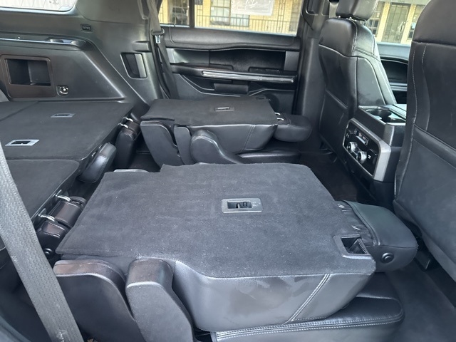 Ford Expedition  2020