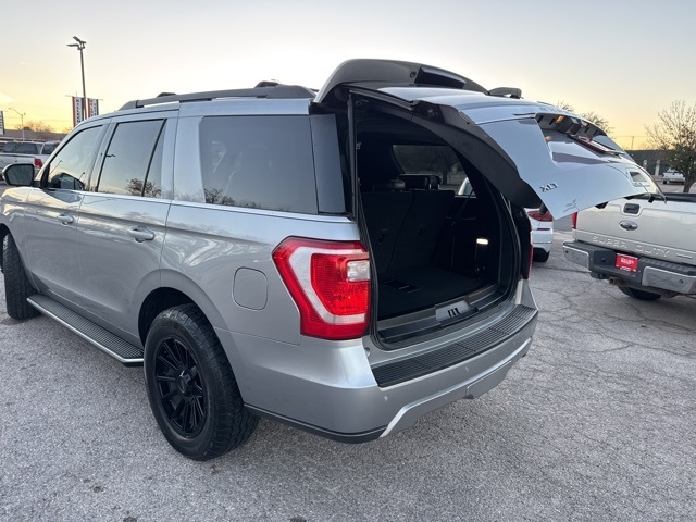 Ford Expedition  2020