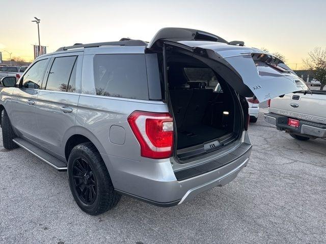 Ford Expedition  2020