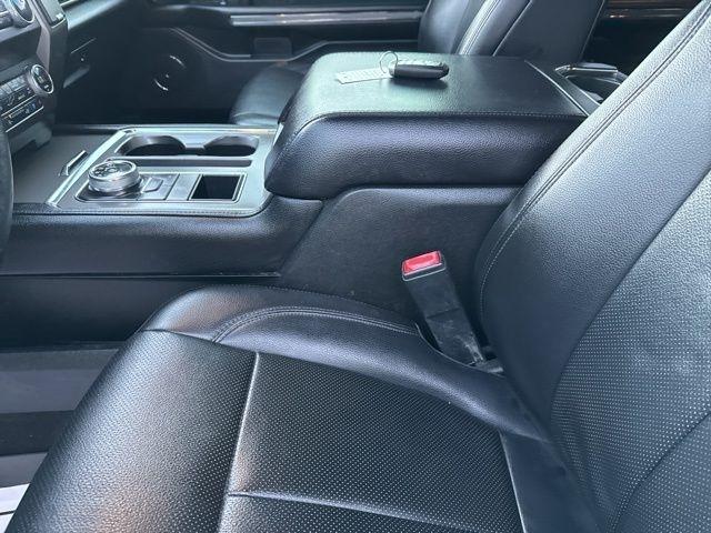 Ford Expedition  2020