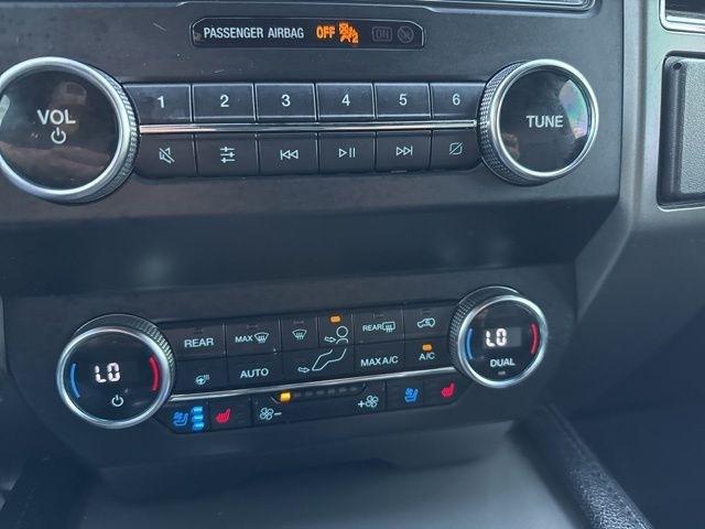 Ford Expedition  2020