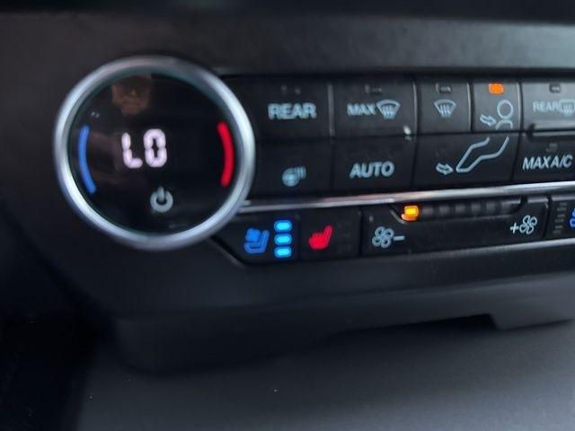 Ford Expedition  2020