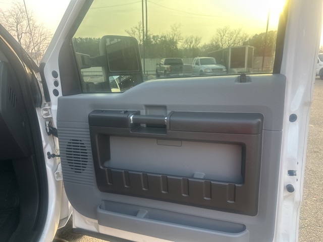 Ford Super Duty F-350 DRW  2014