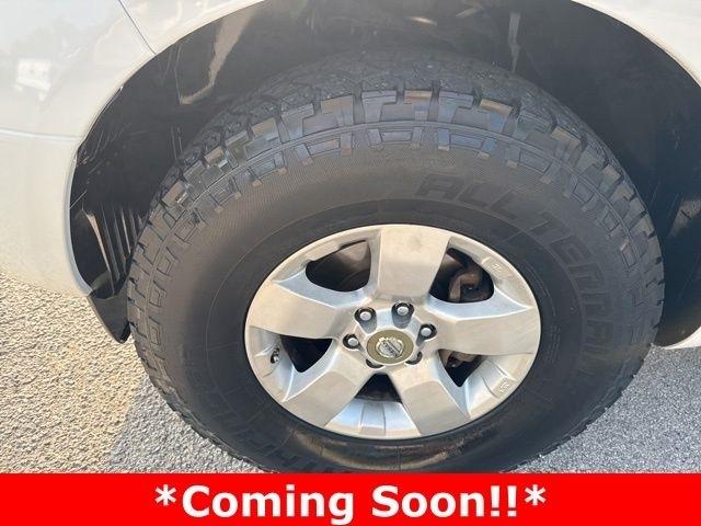 Nissan Frontier  2012