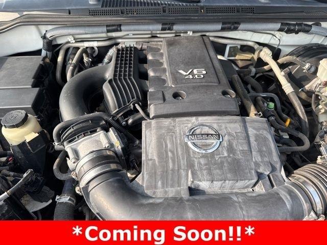 Nissan Frontier  2012