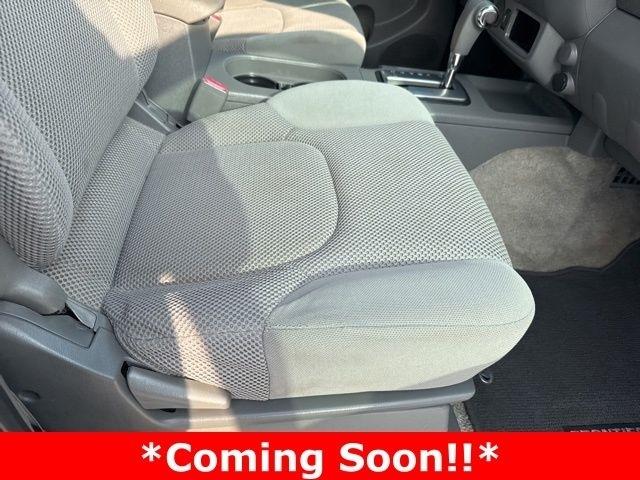 Nissan Frontier  2012