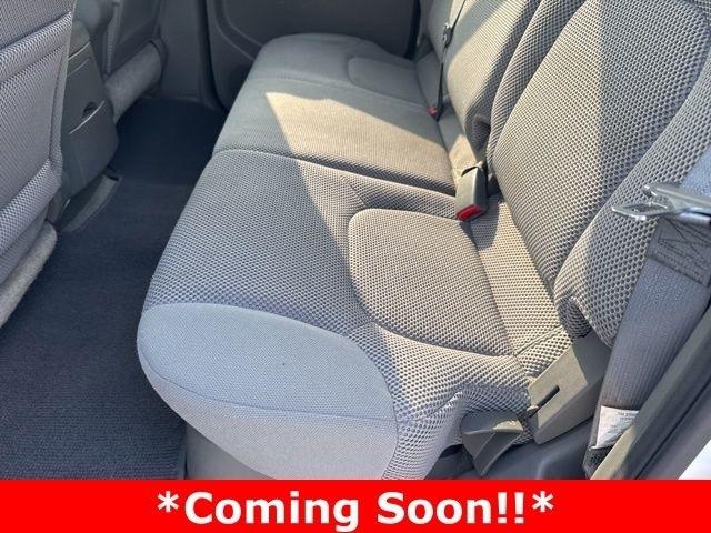 Nissan Frontier  2012