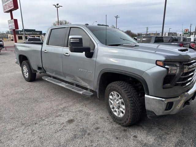 Chevrolet Silverado 3500HD  2024