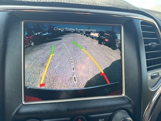 Jeep Grand Cherokee  2016